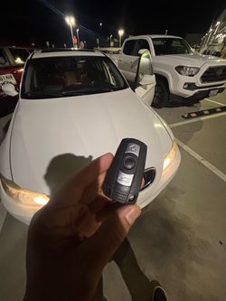 Llaves de autos / car keys and remotes