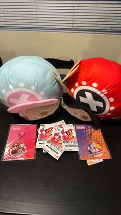 One Piece Round1 Chopper Plush with Keychain and Card Packs
