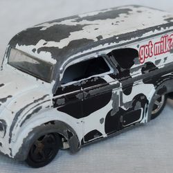 Hotwheels 1997 Dairy Delivery