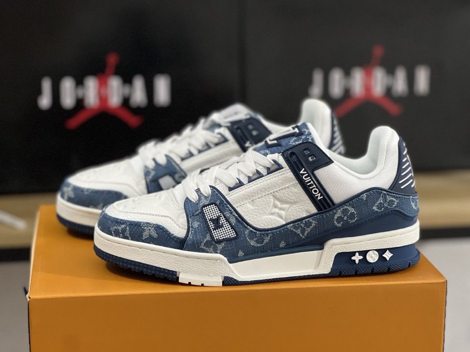 Louis sneakers many more colors available