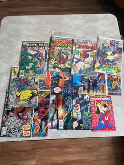 Comic book lot
