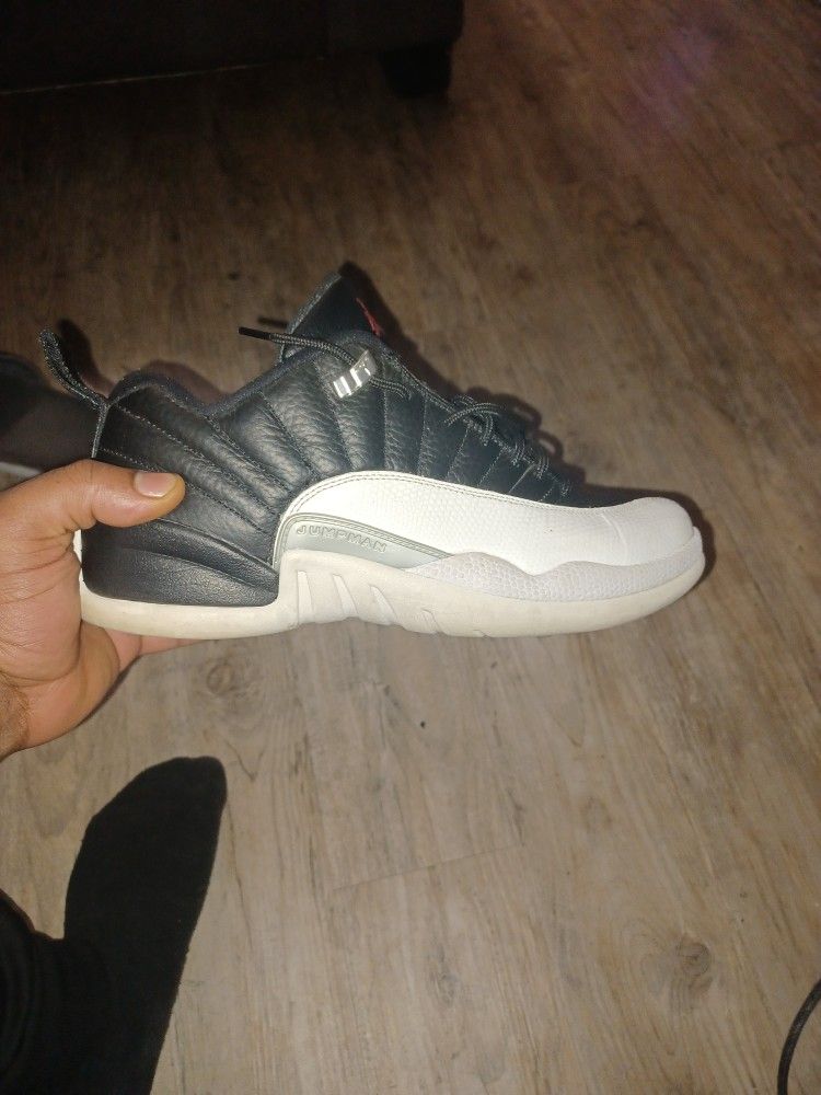 Jordan 12 LOW Size 10