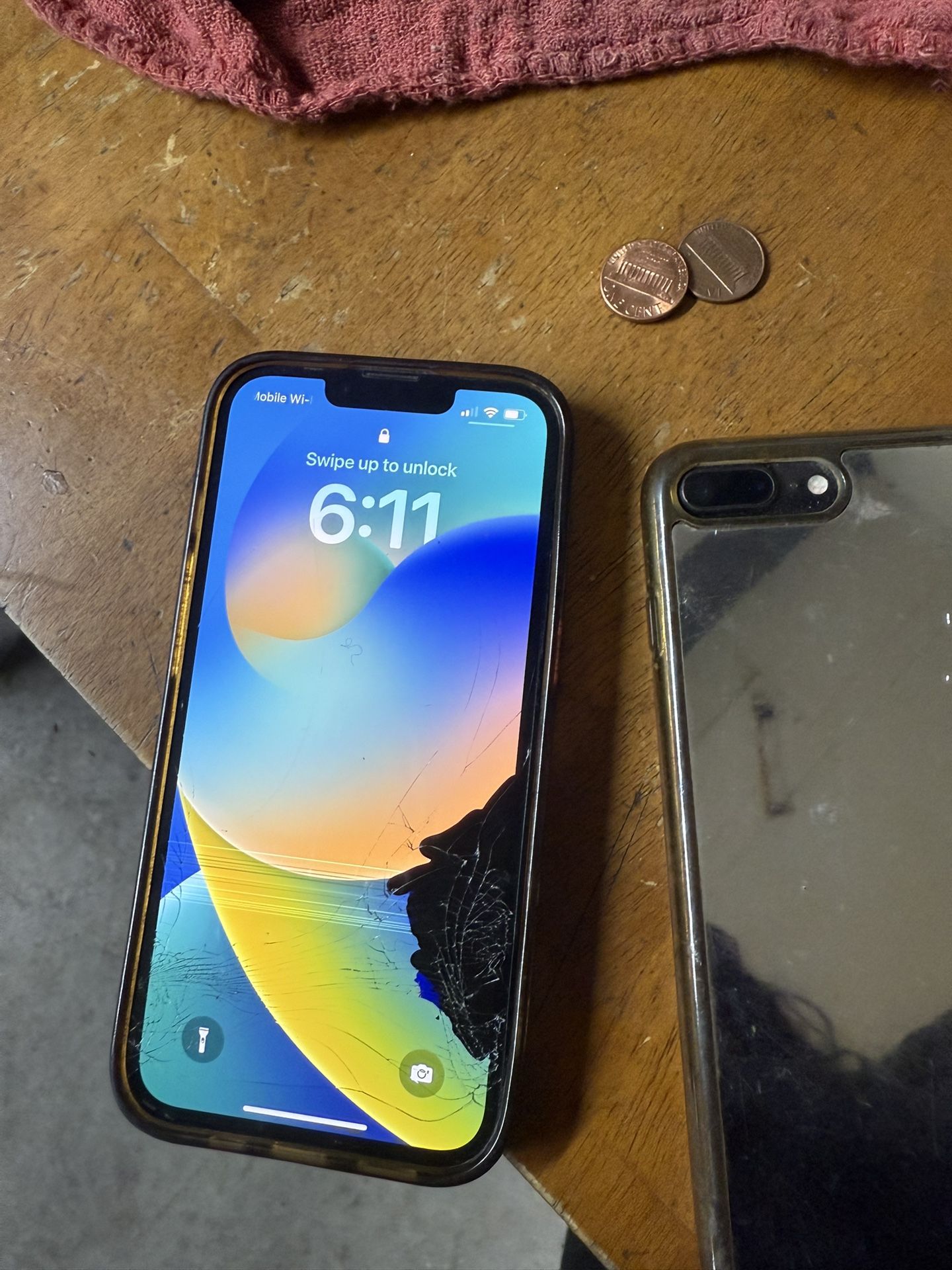 IPhone 14 And iPhone 7+