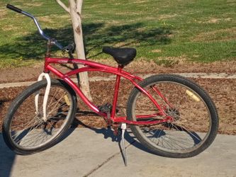 Red Centrix Cruiser Bike