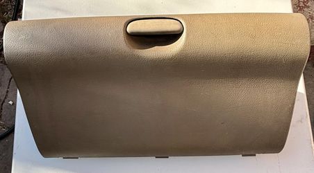 1(contact info removed) 2000 2001 Dodge Ram 1(contact info removed) 3500 Glovebox Compartment Brown