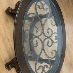 Coffee Table Oval or Round ( Glass Insert Top ) and 2 END TABLE Round ( Glass Insert Top )