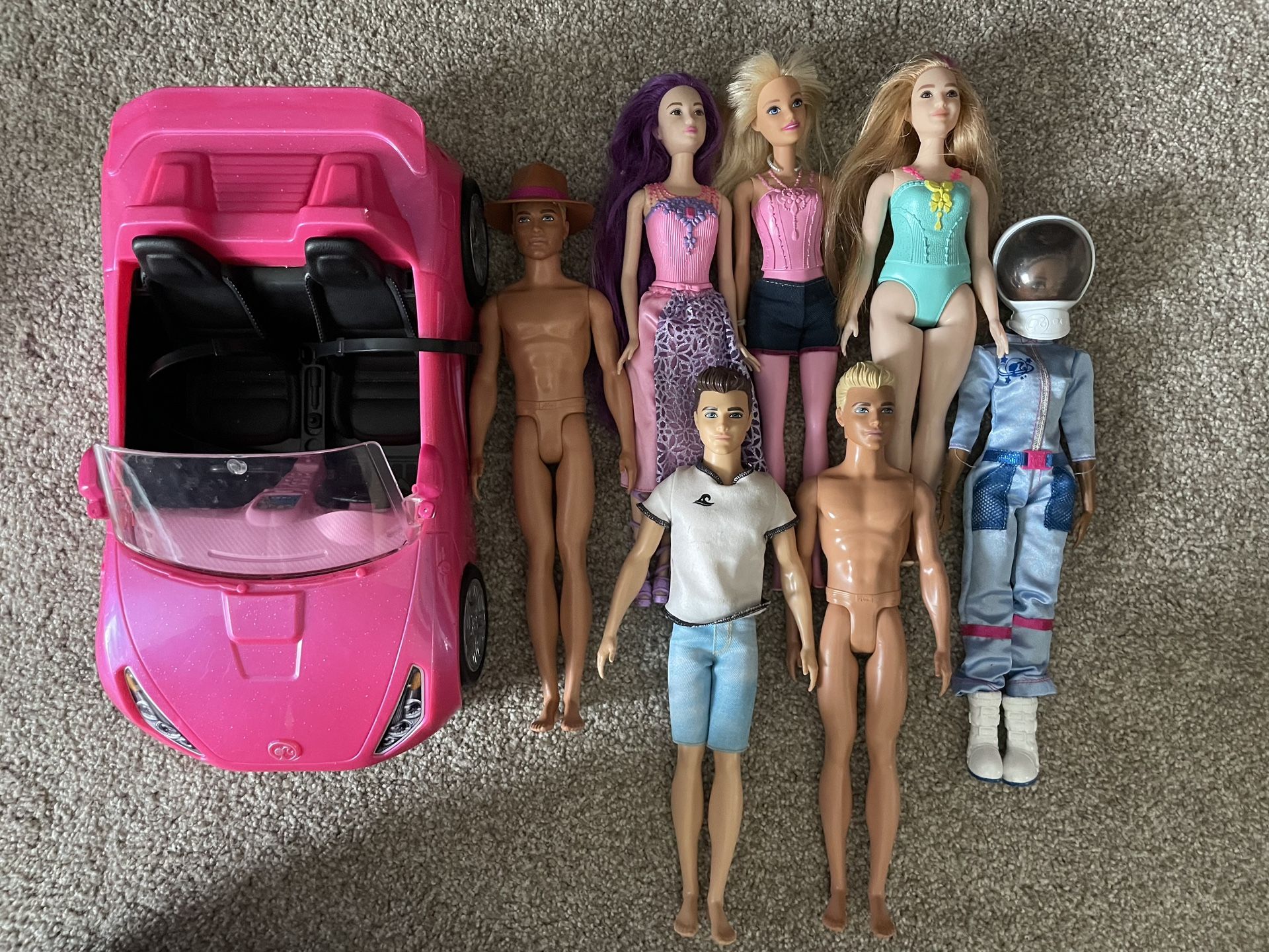 Barbie Dolls Lot of 7 Plus Barbie Convertible Car
