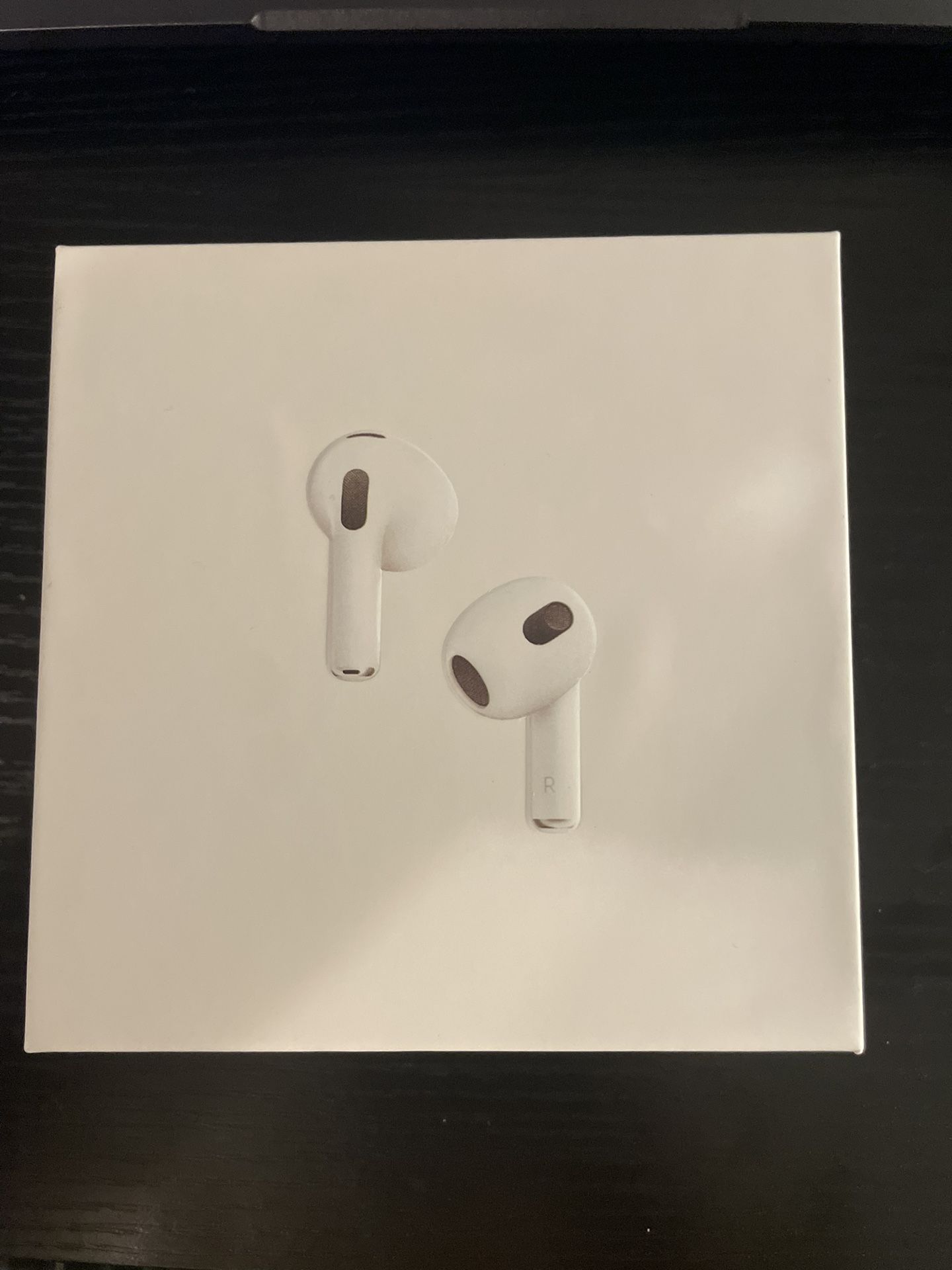 AirPods Gen 3