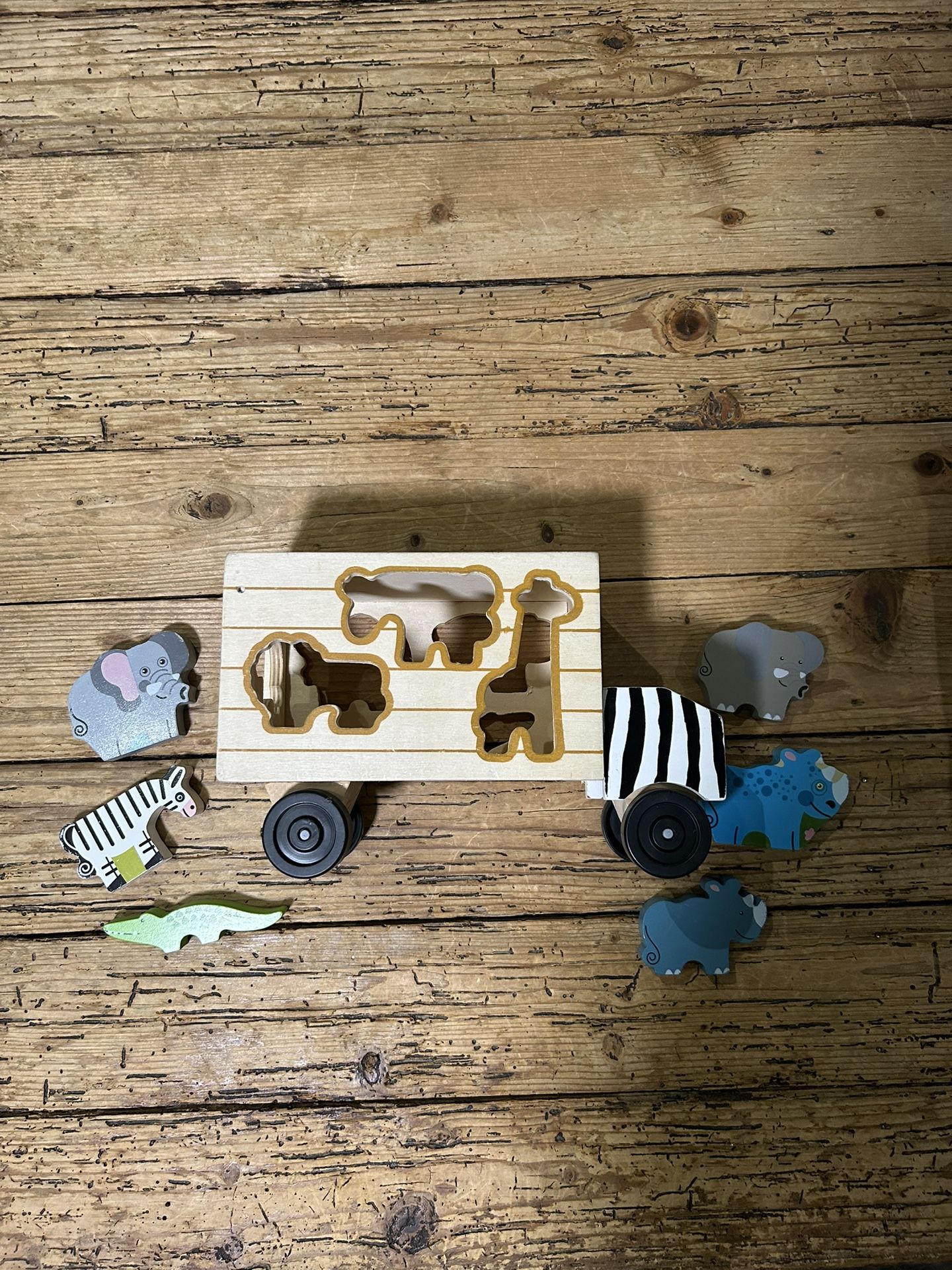 Melissa & Doug Safari Animal Rescue Truck