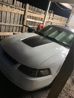 2004 3.9l mustang