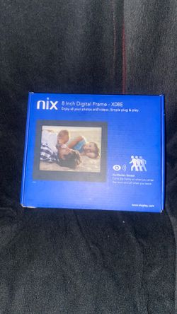 Nix 8 inch digital frame