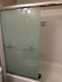 Shower Door Usado 