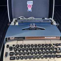 Typewriter Smith-Corona