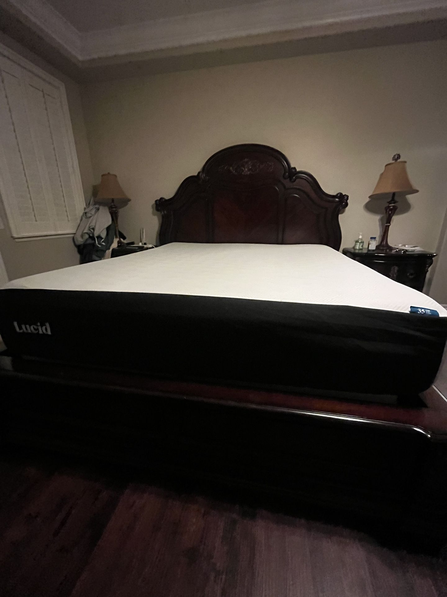 Lucid Memory Foam Cal King Mattress – Excellent Condition
