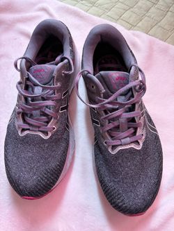 ASICS Athletic Shoes / 10.5