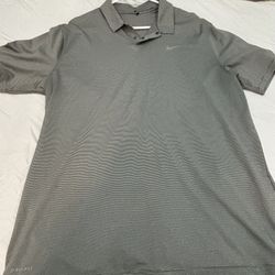 Nike Men’s Shirt Large