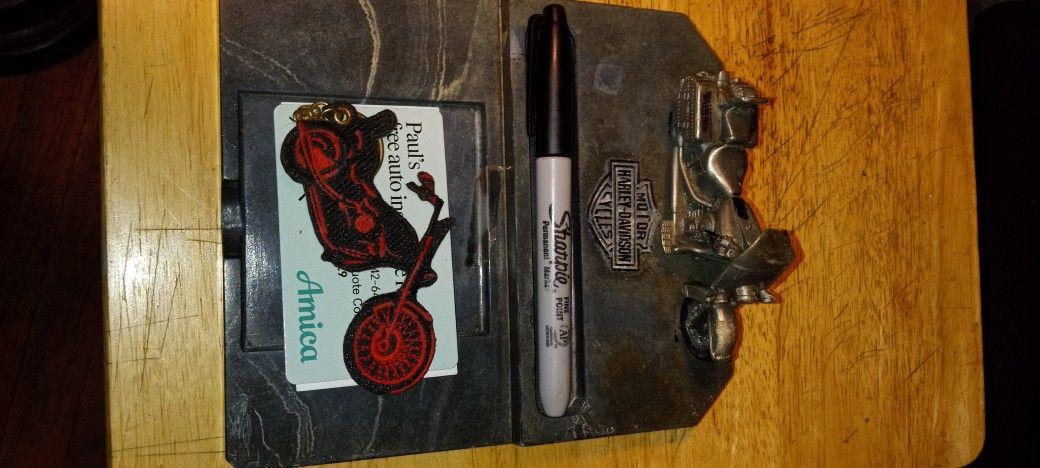 Harley-Davidson Motorcycle Marble Pen And Paper Stylistic Desktop For The Midnight Rider