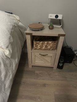 Farmhouse nighstand for bedroom