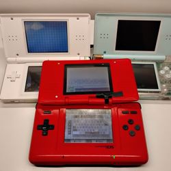 Nintendo DS Lot | FOR PARTS (SHIPPING AVAILABLE)