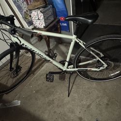 Specialized Sirrus bike$350