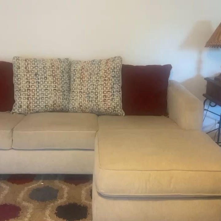 Sectional, Coach Very Good Condition 