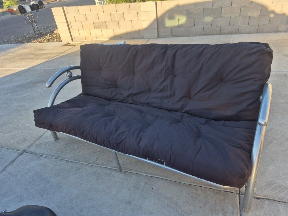 Metal Frame Full Size Futon Sofa// bed,in Good Condition