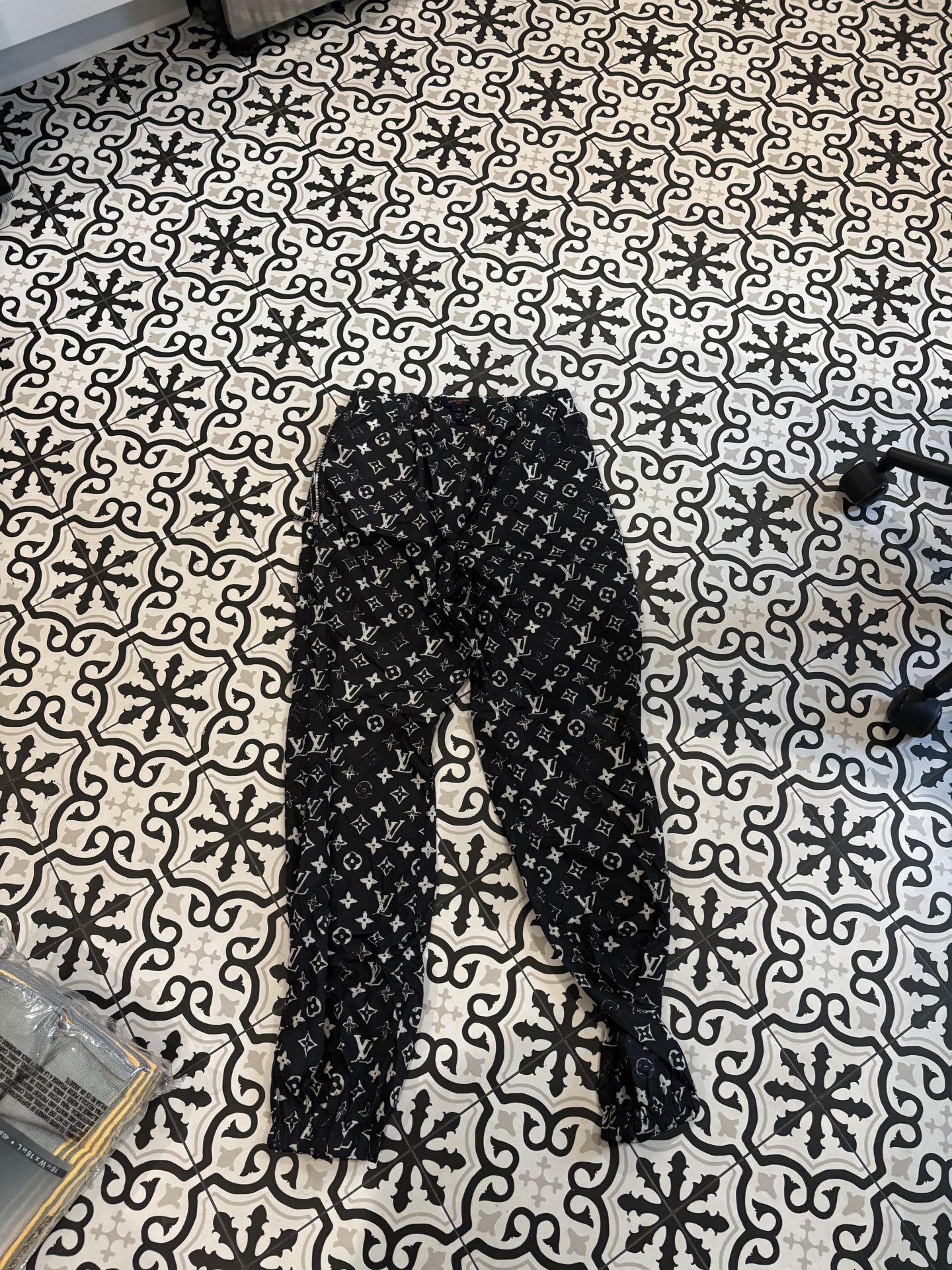 LV Jogger pants