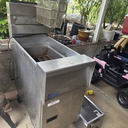 Pitco floor model fryer 