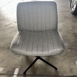 Desk chair