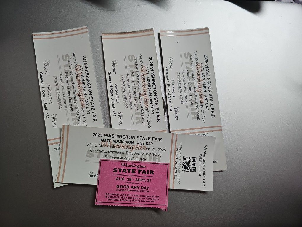 Puyallup Fair TICKETS π Parking Pass 60.00