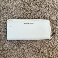 Michael Kors Wallet White