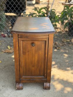 Wooden cabinet drawer