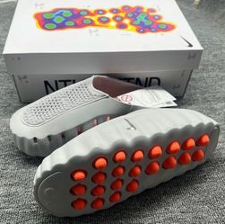 Nike Mind Slip-On shoes