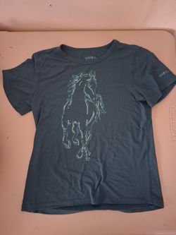 Girls medium kerrits shirts