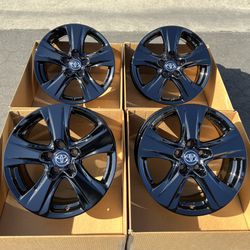 17” Toyota RAV4 Rims In New Gloss Black
