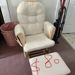Rocking Chair 