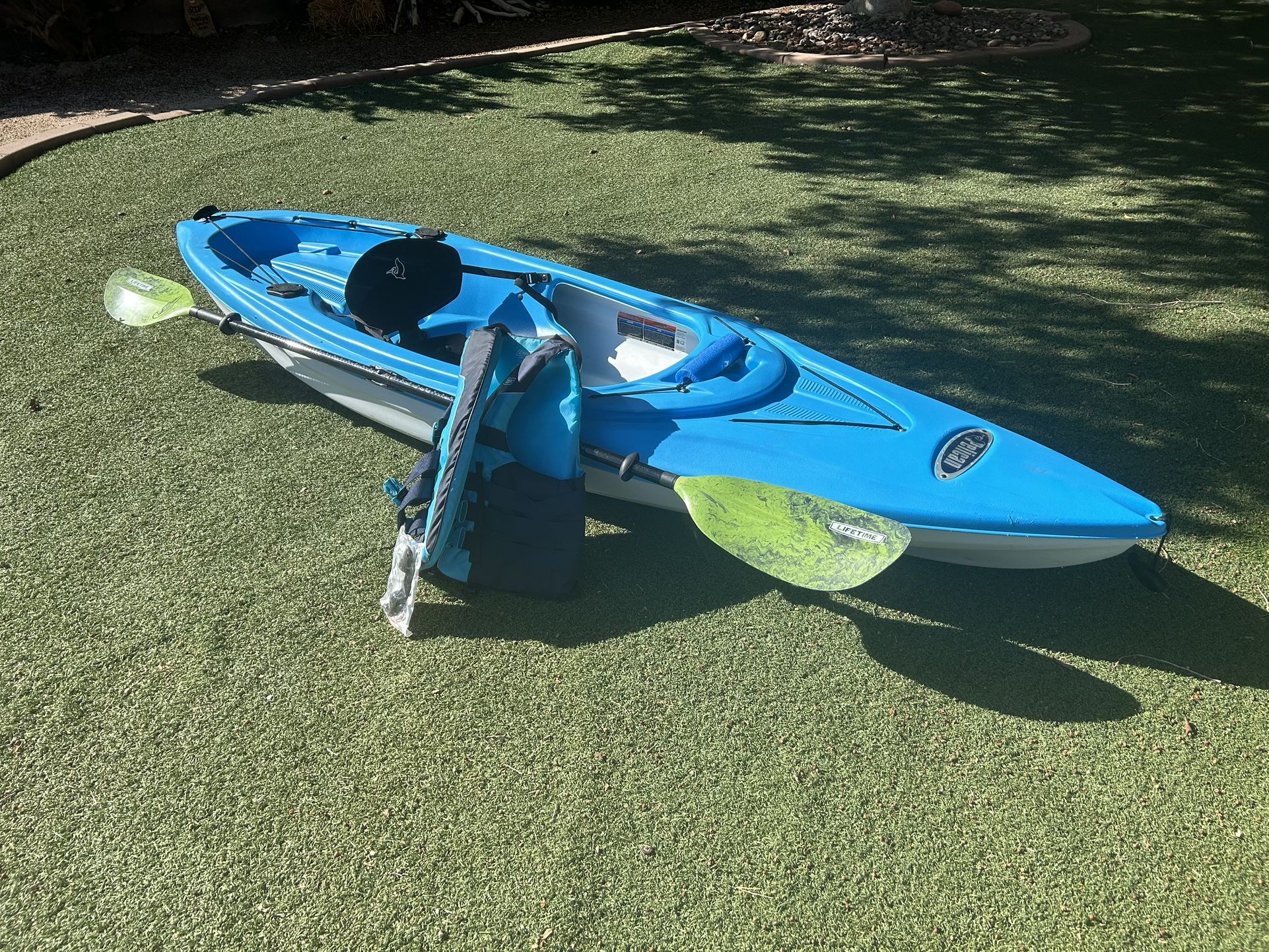 Pelican Trailblazer 100 Kayak