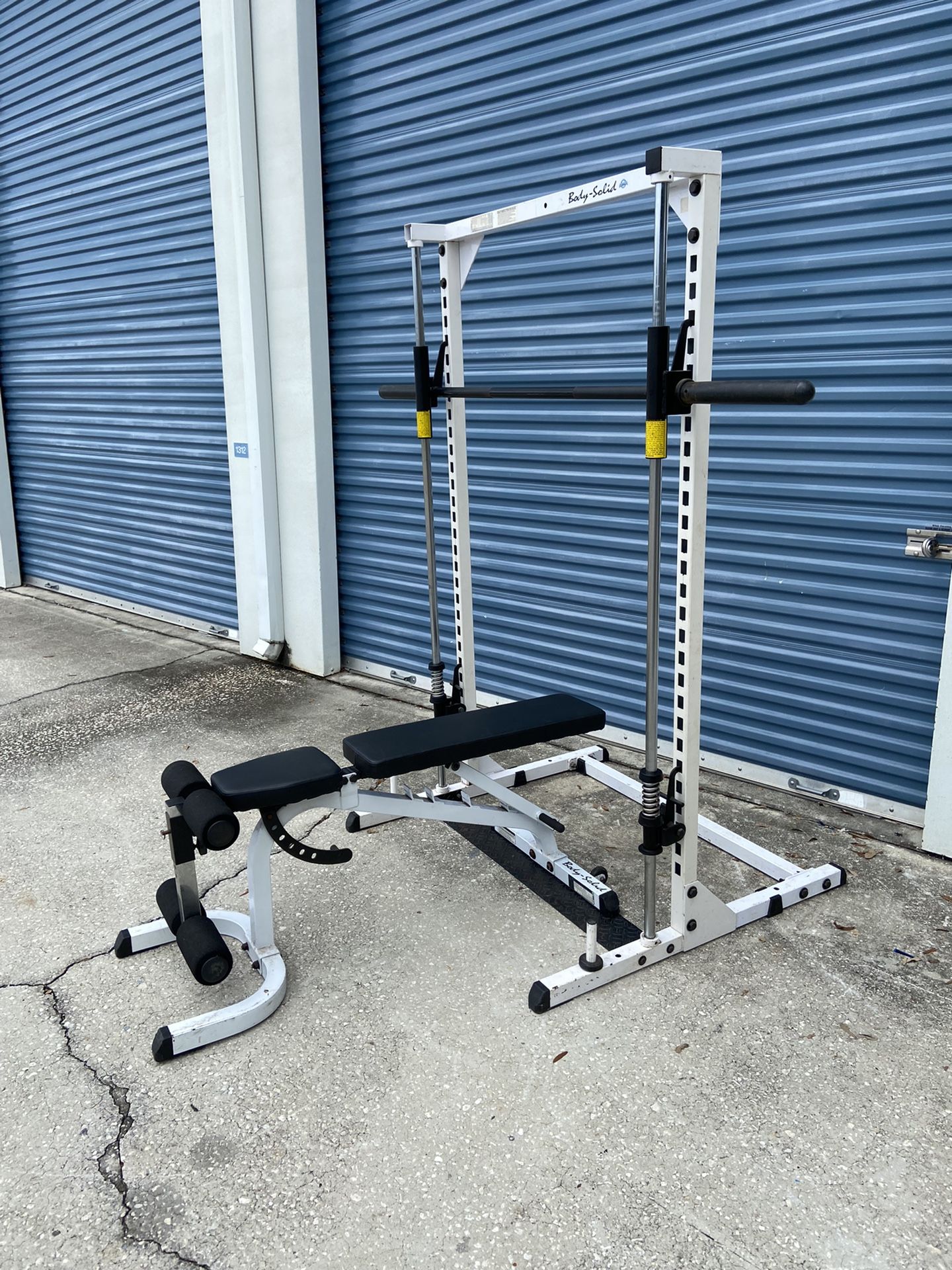 Body solid smith machine and weight bench combo