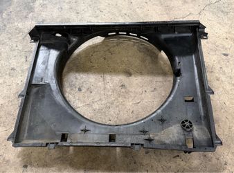 BMW Fan Shroud E39 530i 528i 525i