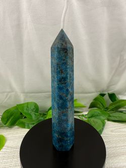 Crystal Blue Apatite Tower