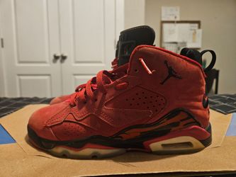 Nike Air Jordan MVP Red Black Boys Youth Size 6Y DZ5577-600