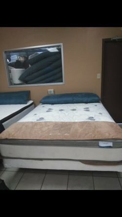 King size Mattress and Box spring