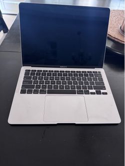 Apple MacBook Air 13” intel core i5