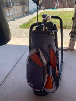 Golf Bag With Clubs
