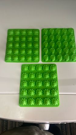 Ice Maker Tray Shaped Silicone New