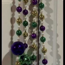 Mardi Gras- Large New Orleans Beads