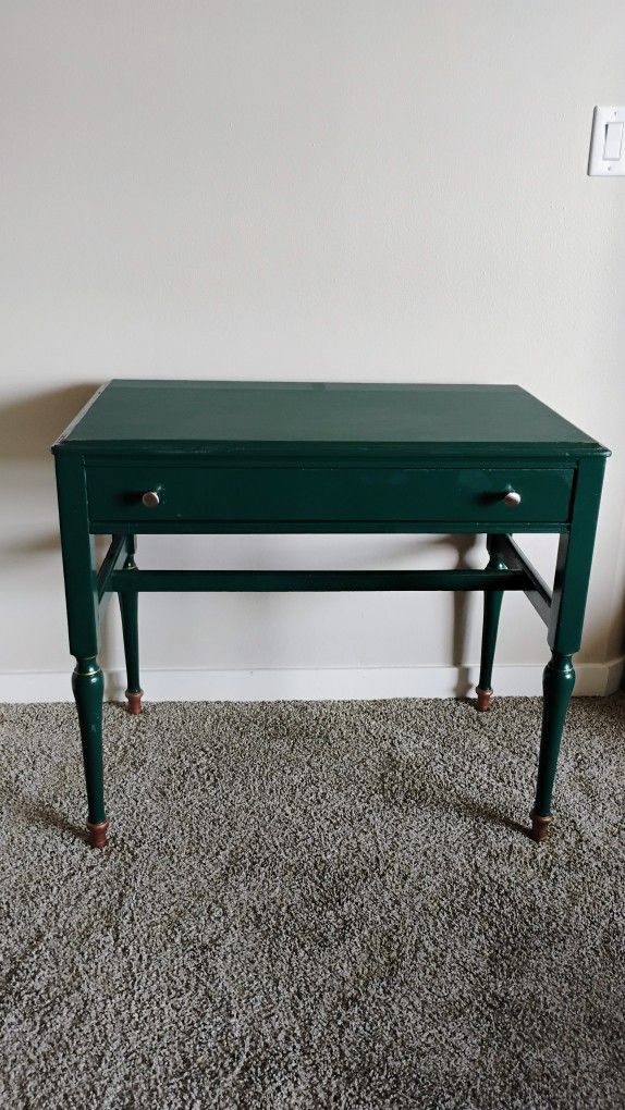 Vanity/ Writing Table
