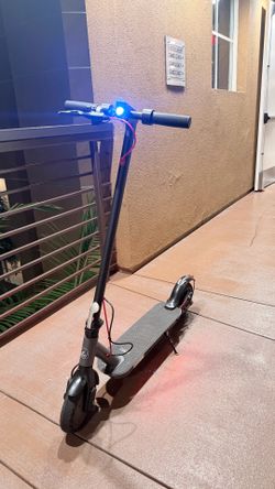 Hiboy S2 Electric Scooter (Great Condition)