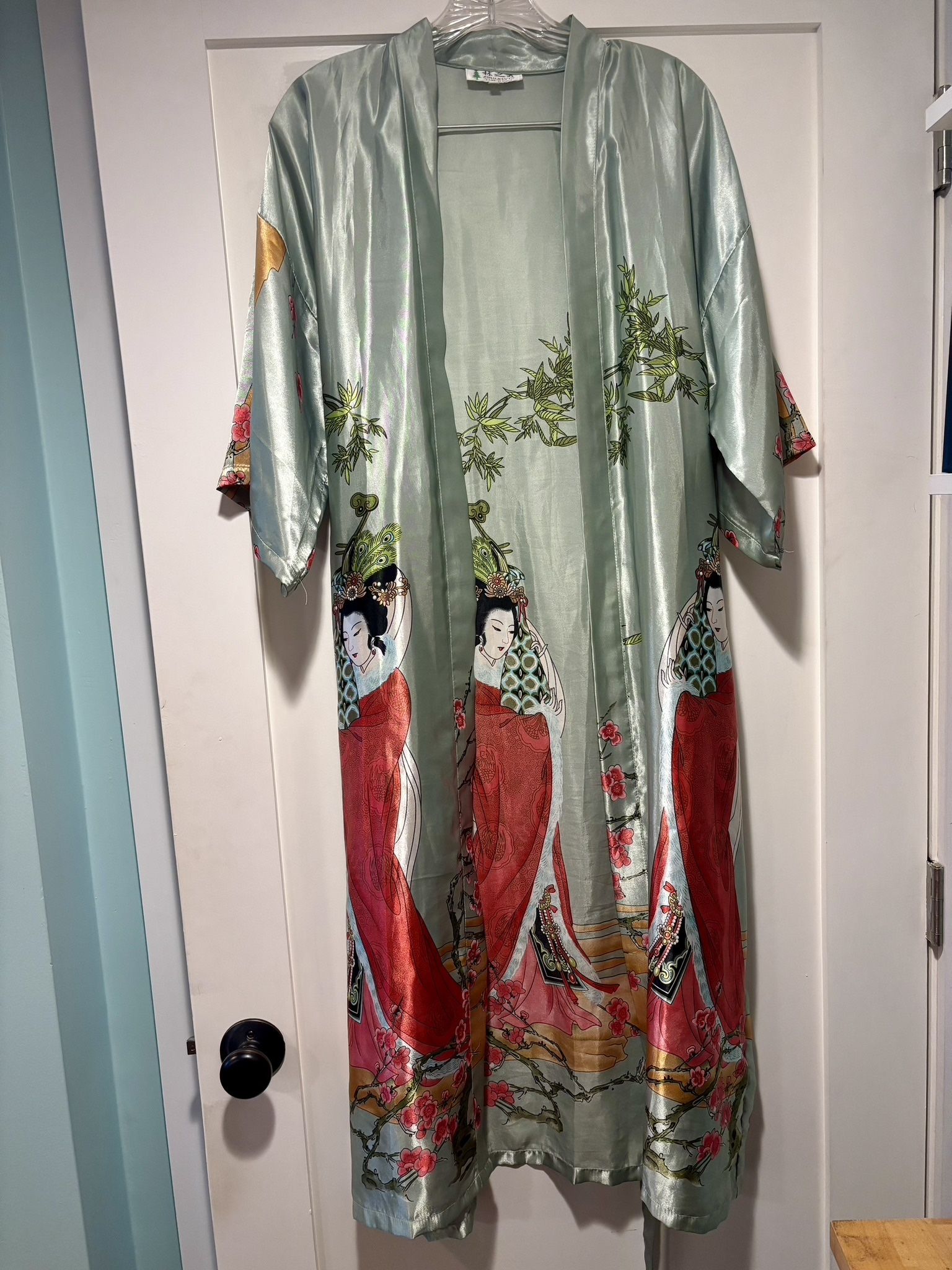 Kimono Style Satin Robe Size M