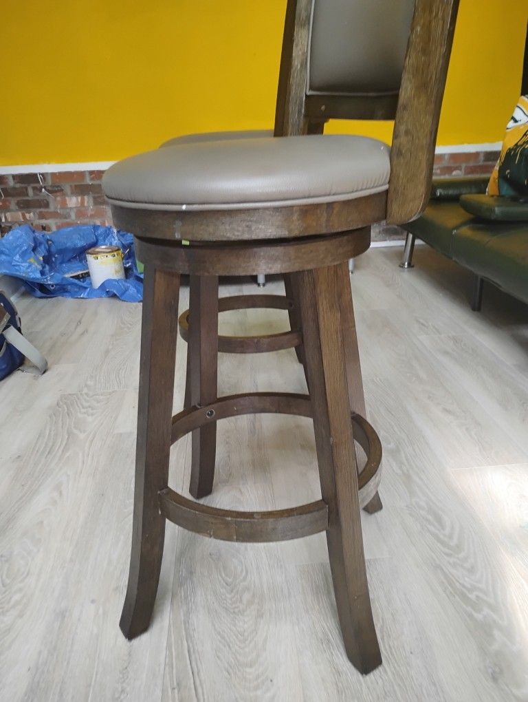 Set Of 2 Barstools Grey Leather And Dark Wood Material